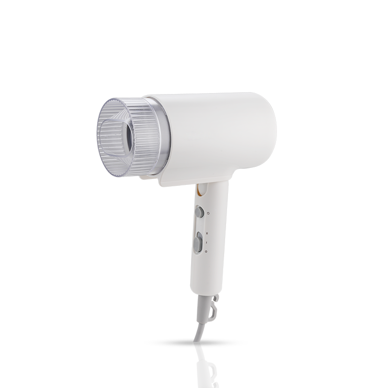 AU717 Sèche-cheveux pliable compact Pro-Ionic 1800 W AU717 Sèche-cheveux pliable compact Pro-Ionic 1800 W